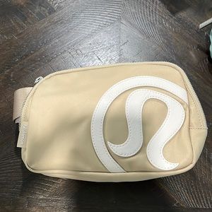 Lululemon Beltbag